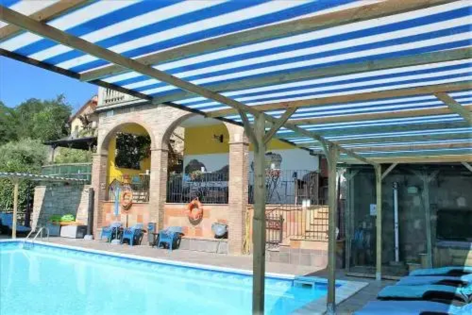 Lo Scricciolo Ferienwohnungen