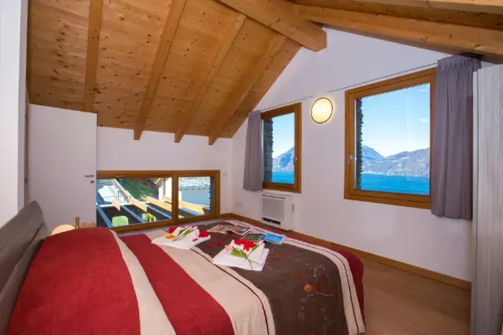 Paradiso del Lago T4