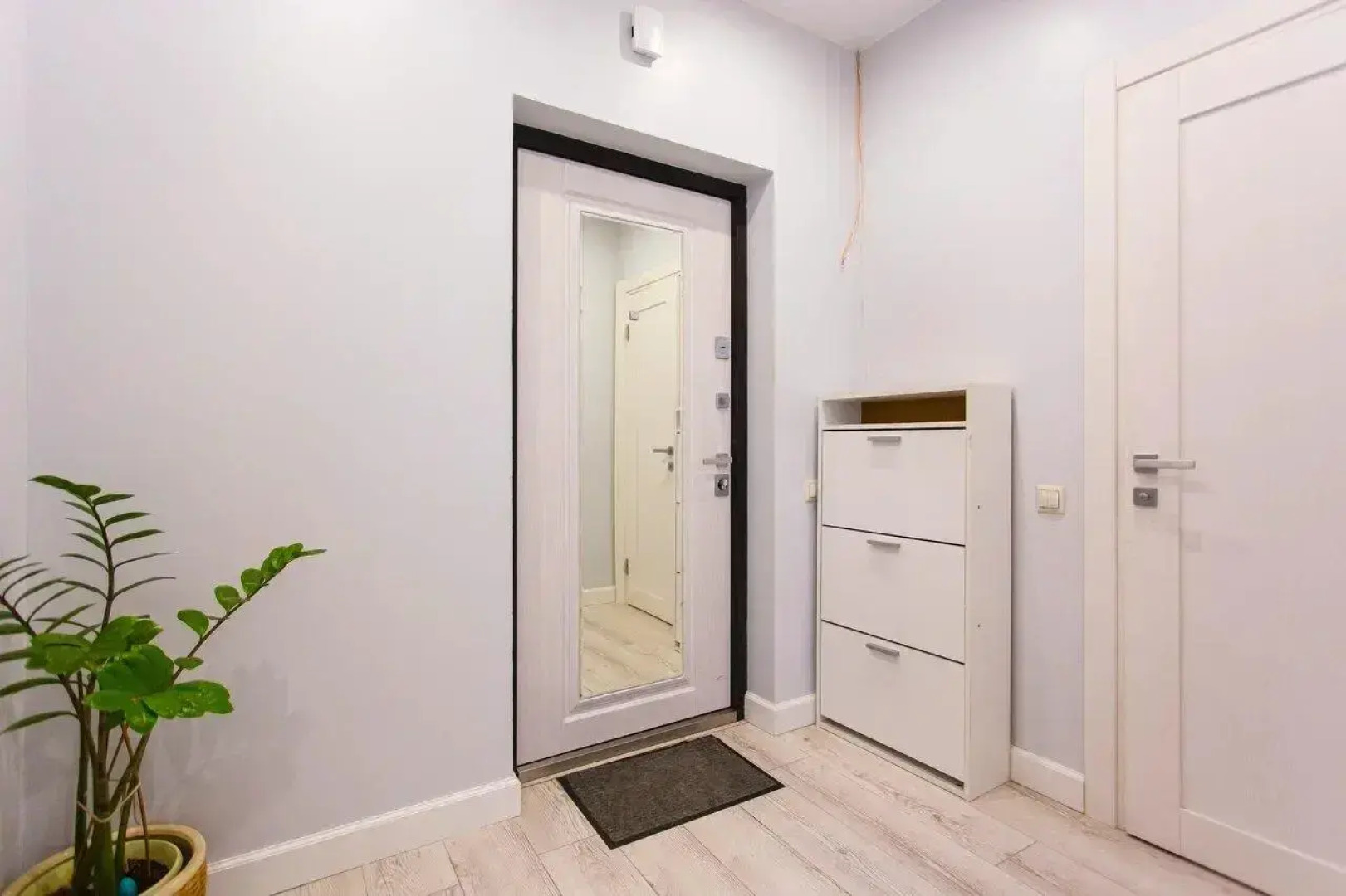 Moment House (Момент Хаус) на улице Народного Ополчения