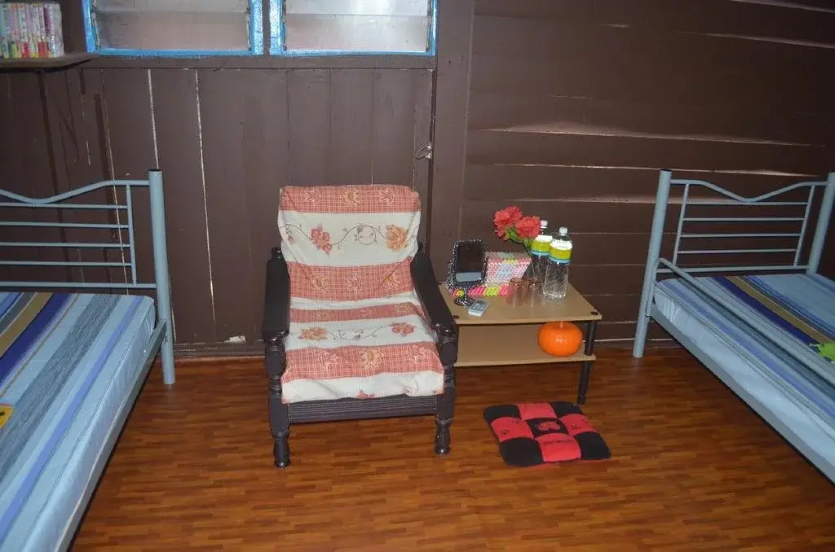 Hostel Silence Sea Library