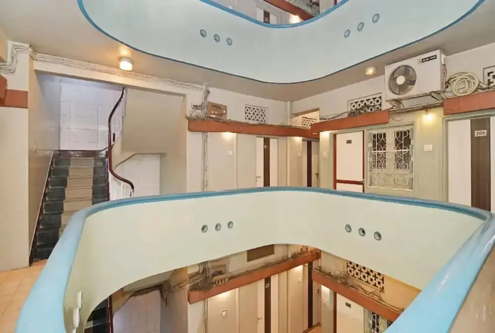 Goroomgo Pat Village Inn Indore