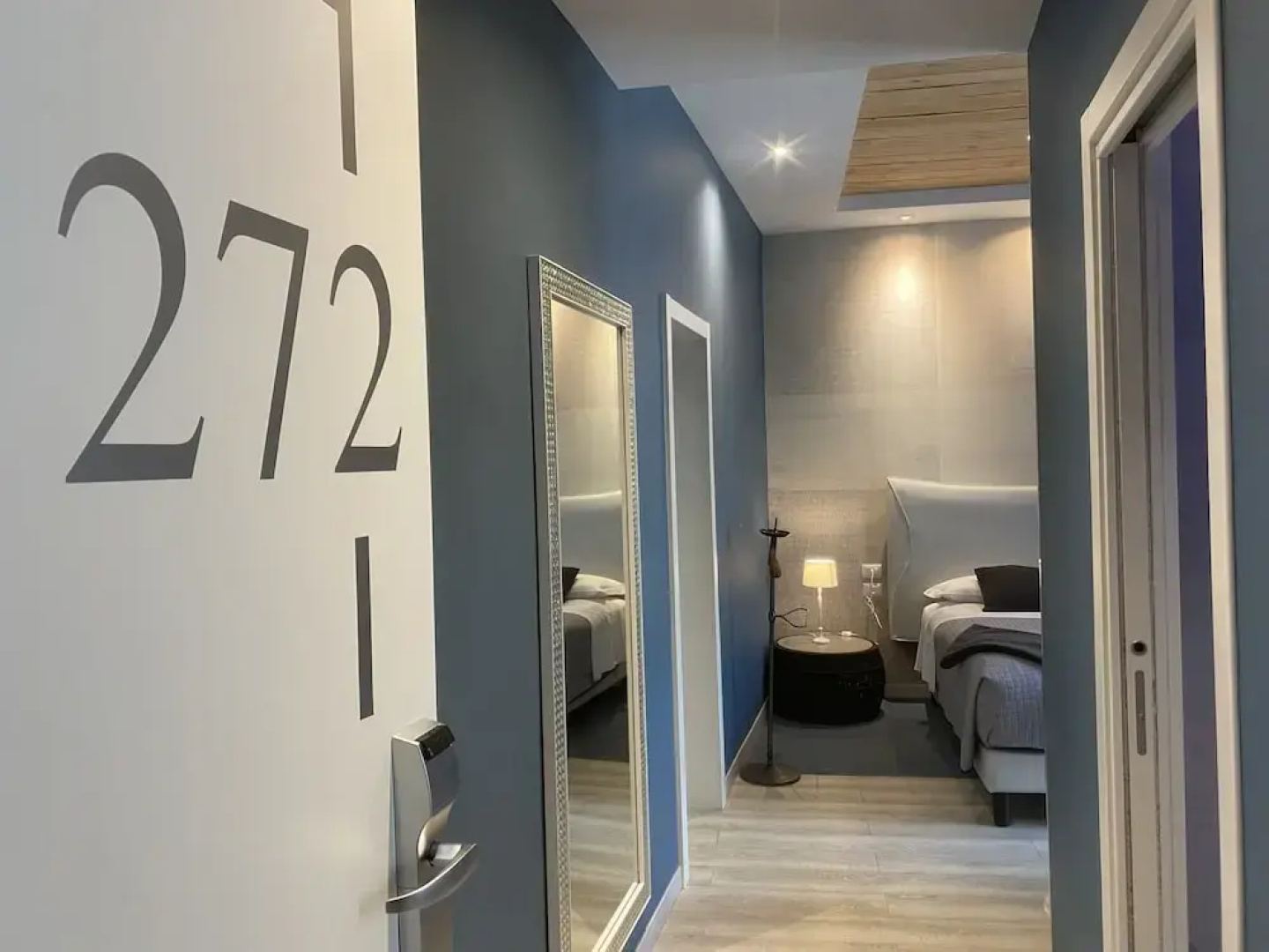 White B&B