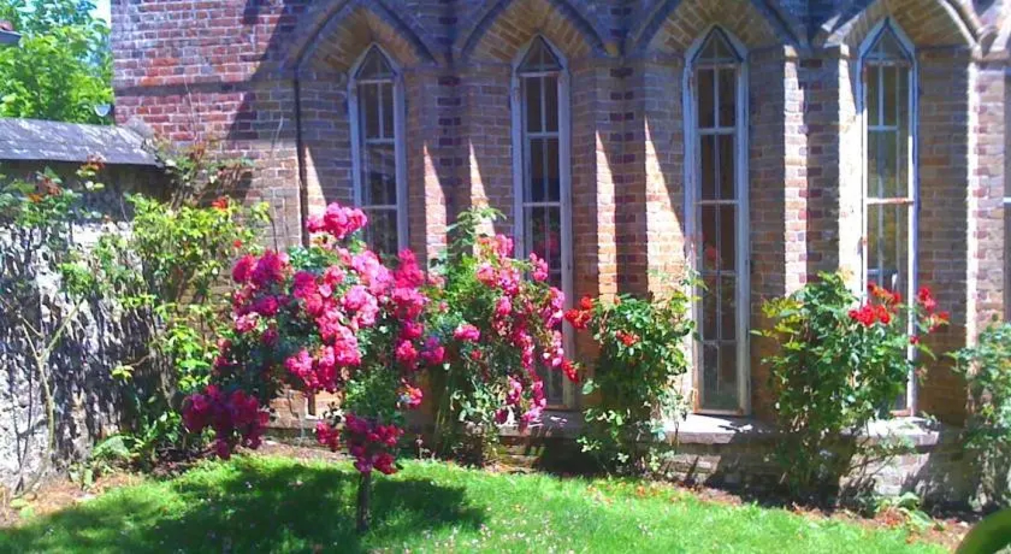 Maison Rouge