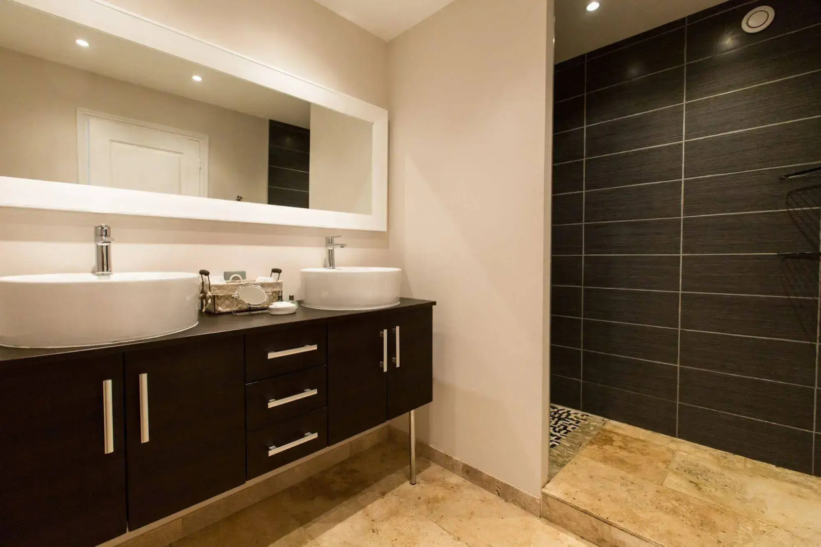 Villa Stephanie Guest House