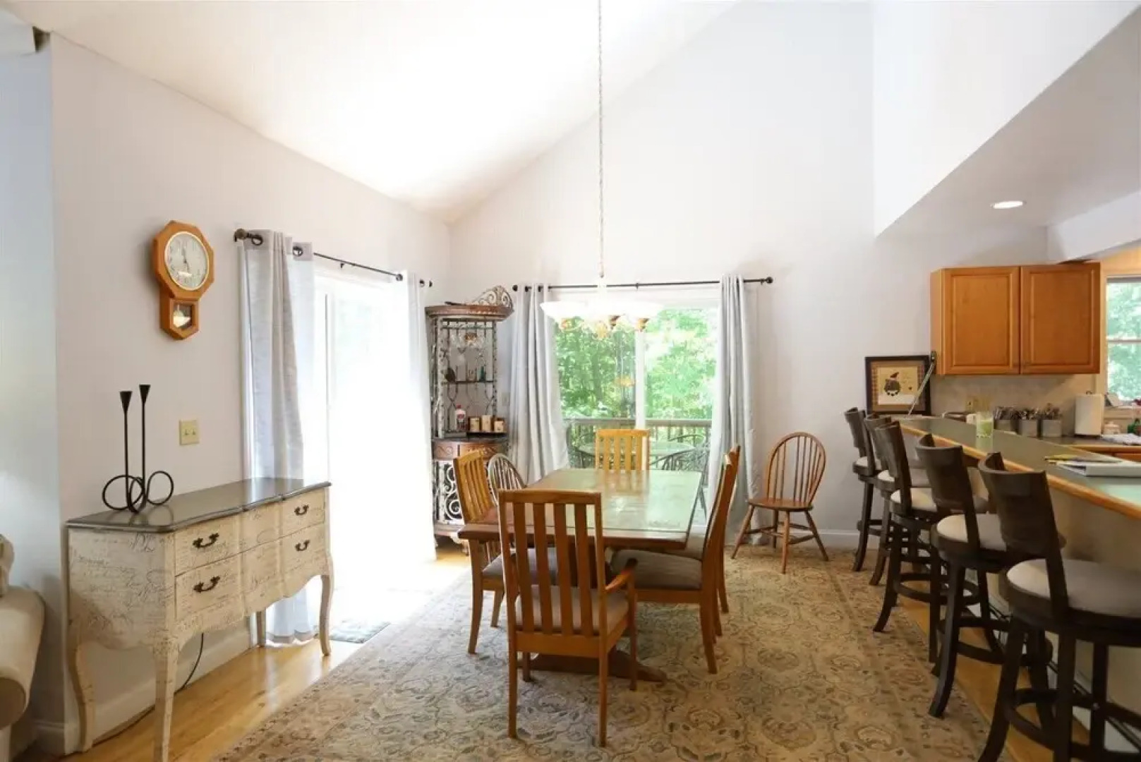 Pet Friendly Private Home, Located in Forest Ridge, Lincoln, NH - Fr8cl