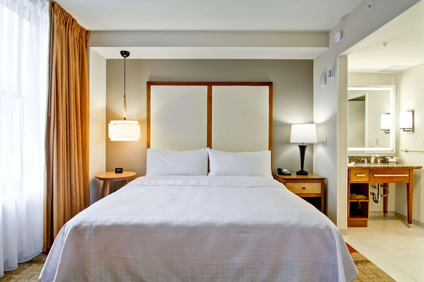 Homewood Suites by Hilton Cincinnati-Downtown