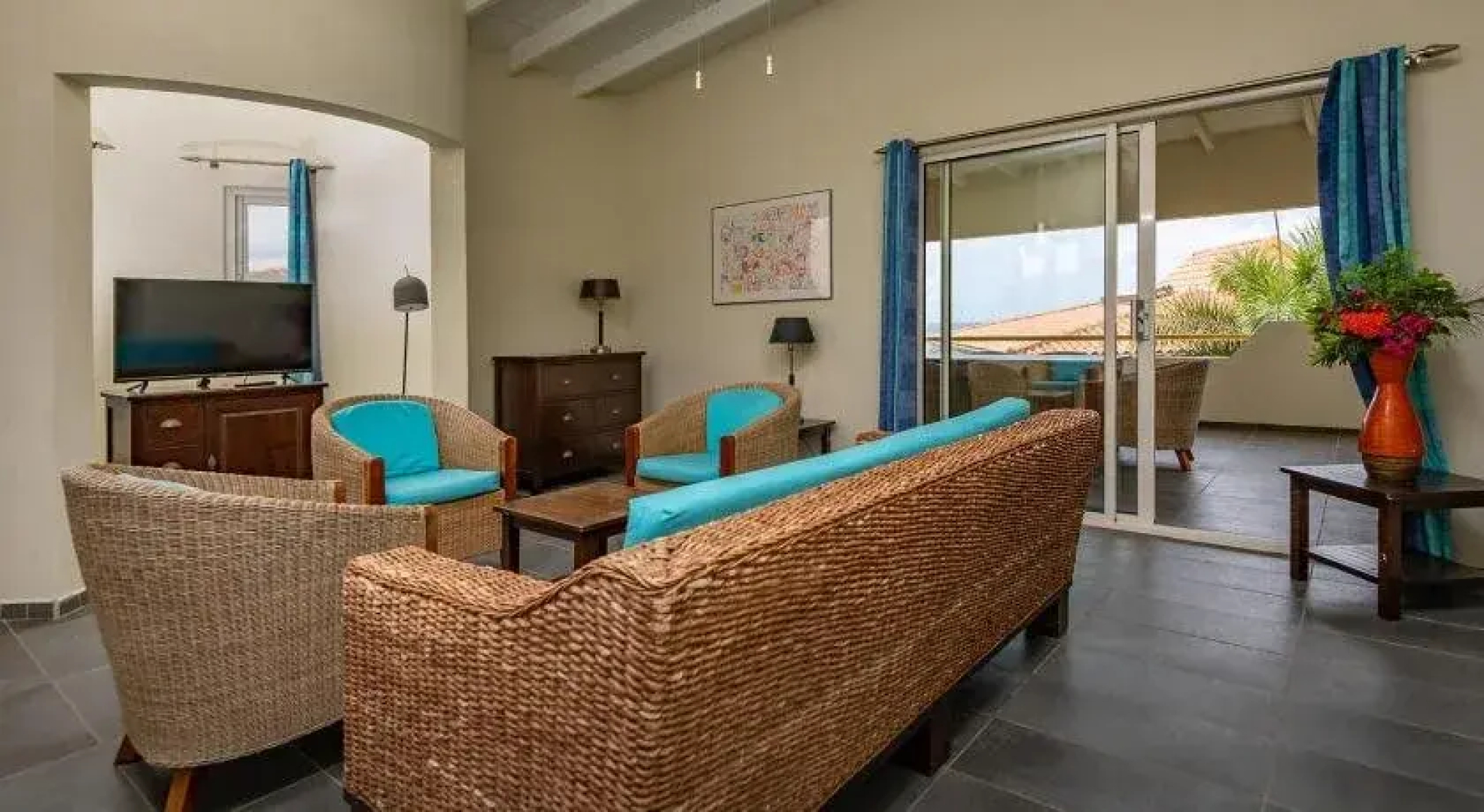 Bonaire Luxury Suites by VRHost