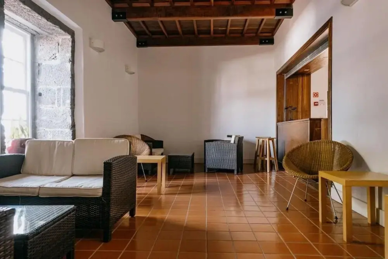 Azores Youth Hostels - Pico