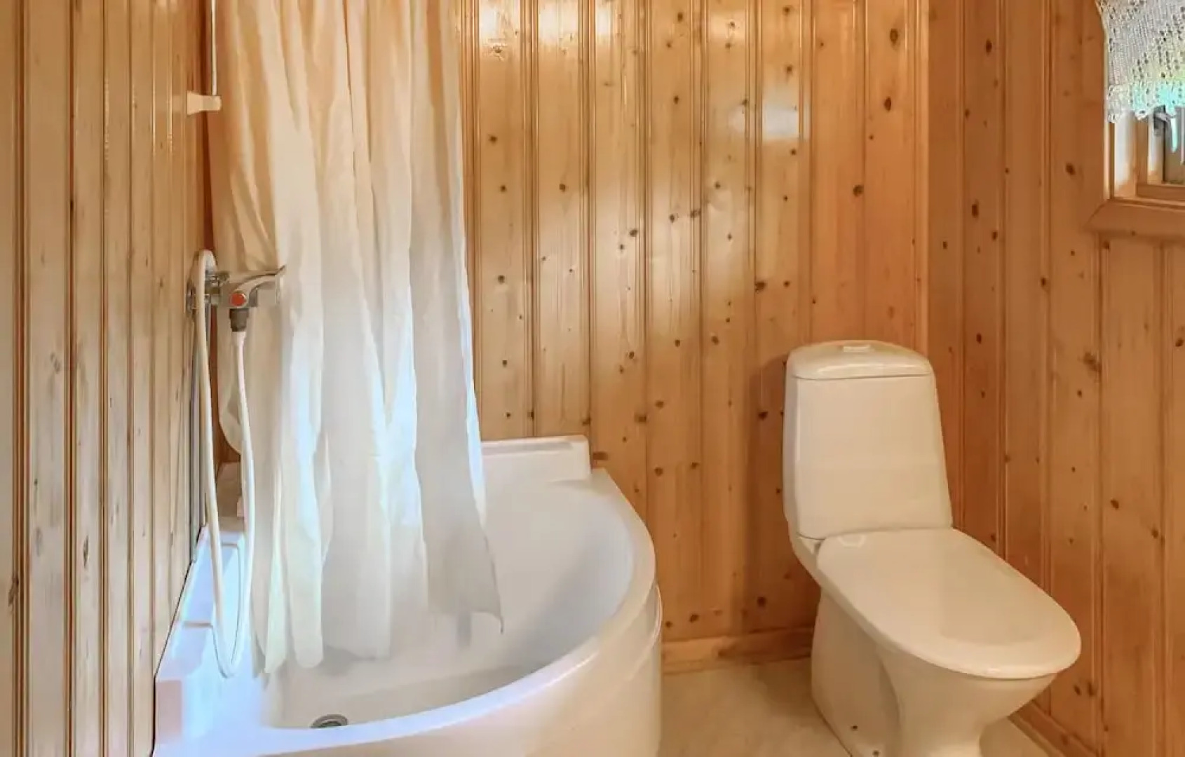 Awesome Home in Leikanger With 3 Bedrooms