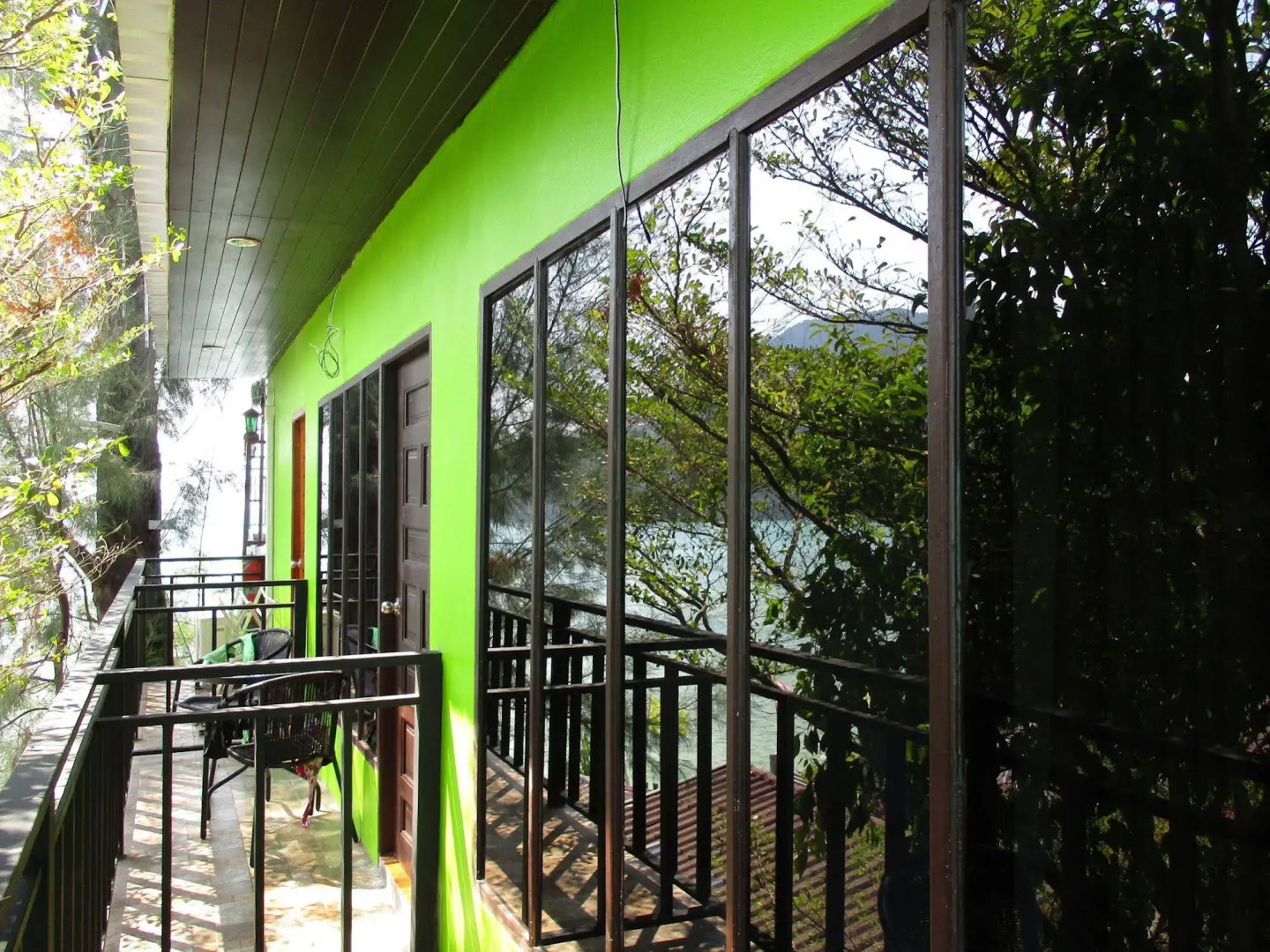 Phi Phi Green House