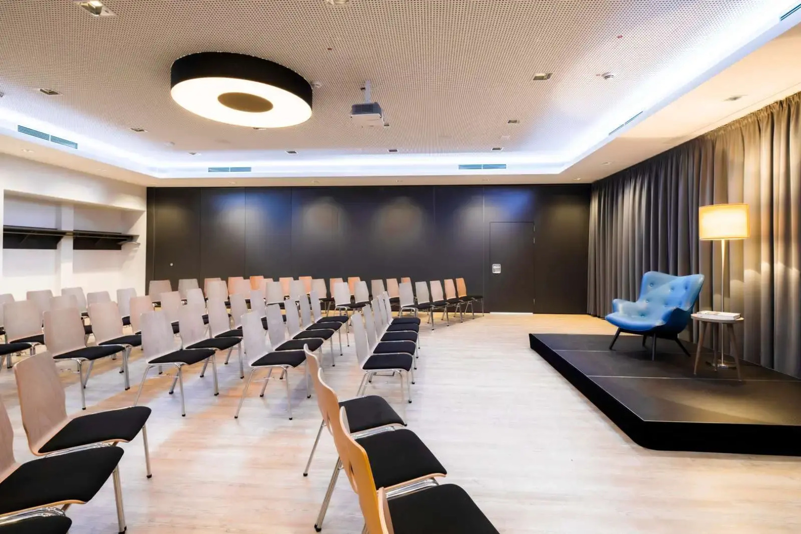 Friendly City Hotel Oktopus