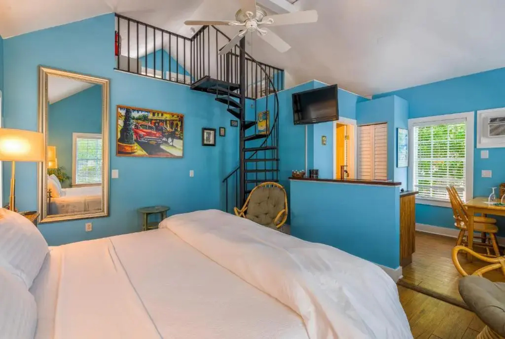 Seascape Tropical Inn - Adult Exclusive