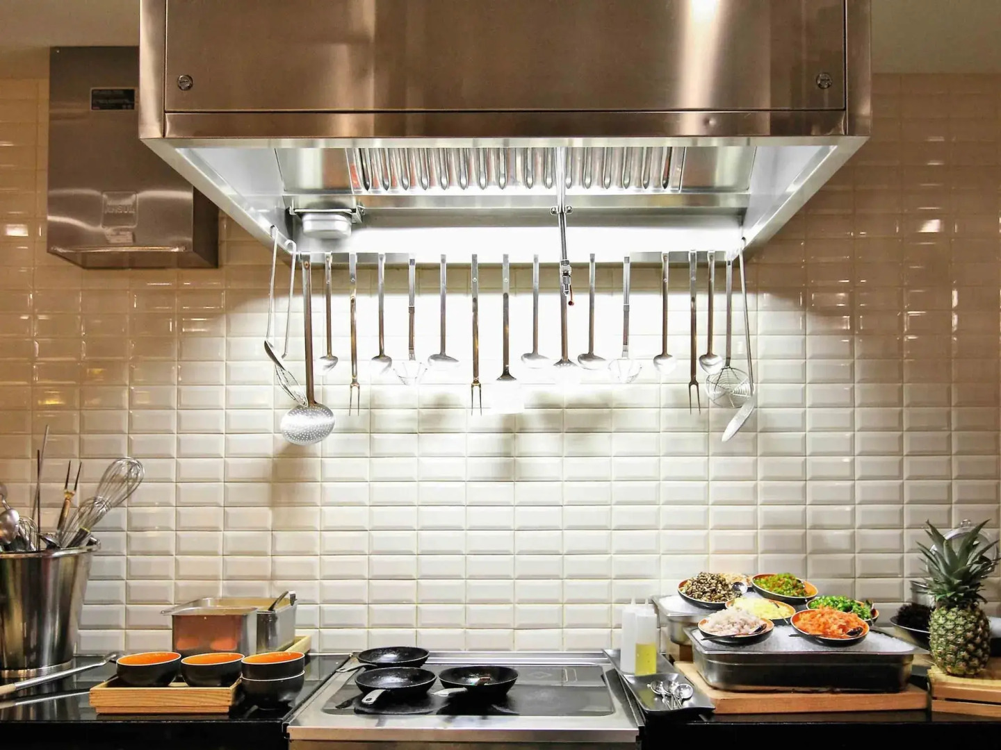 Отель ibis One Central Hotel