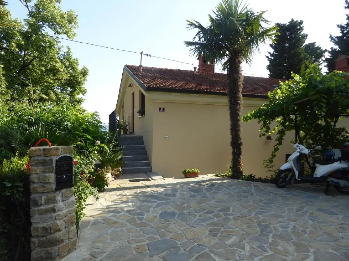 Apartment Rustica