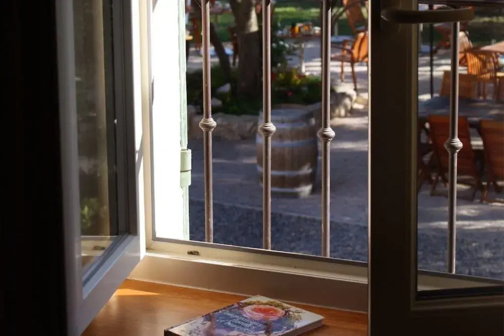 Entre Vigne et Garrigue