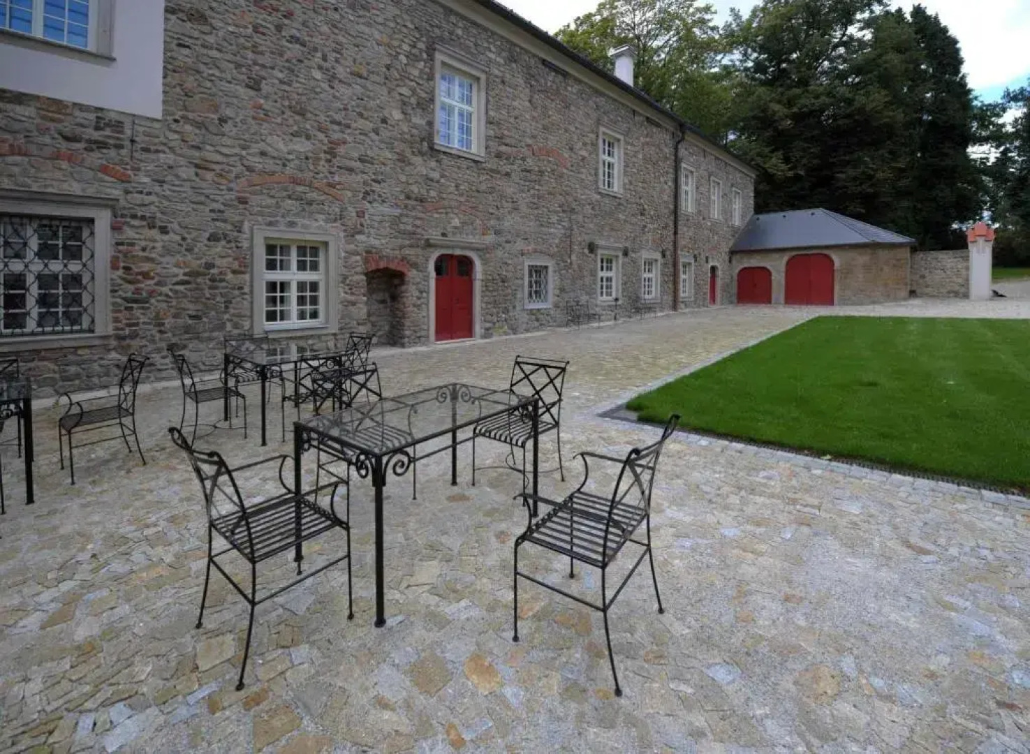 Chateau Herálec Boutique Hotel & Spa by L'OCCITANE