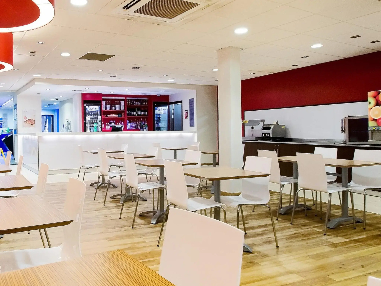 Travelodge Bristol Central Mitchell Lane