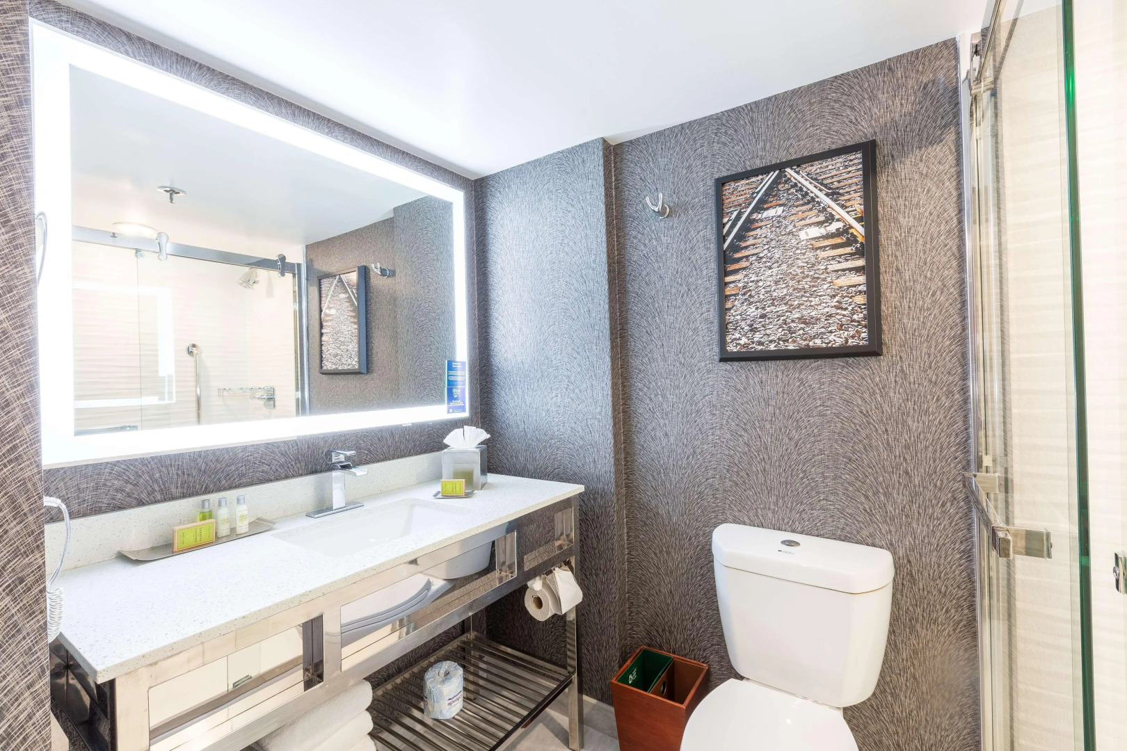 DoubleTree by Hilton Dallas - Richardson