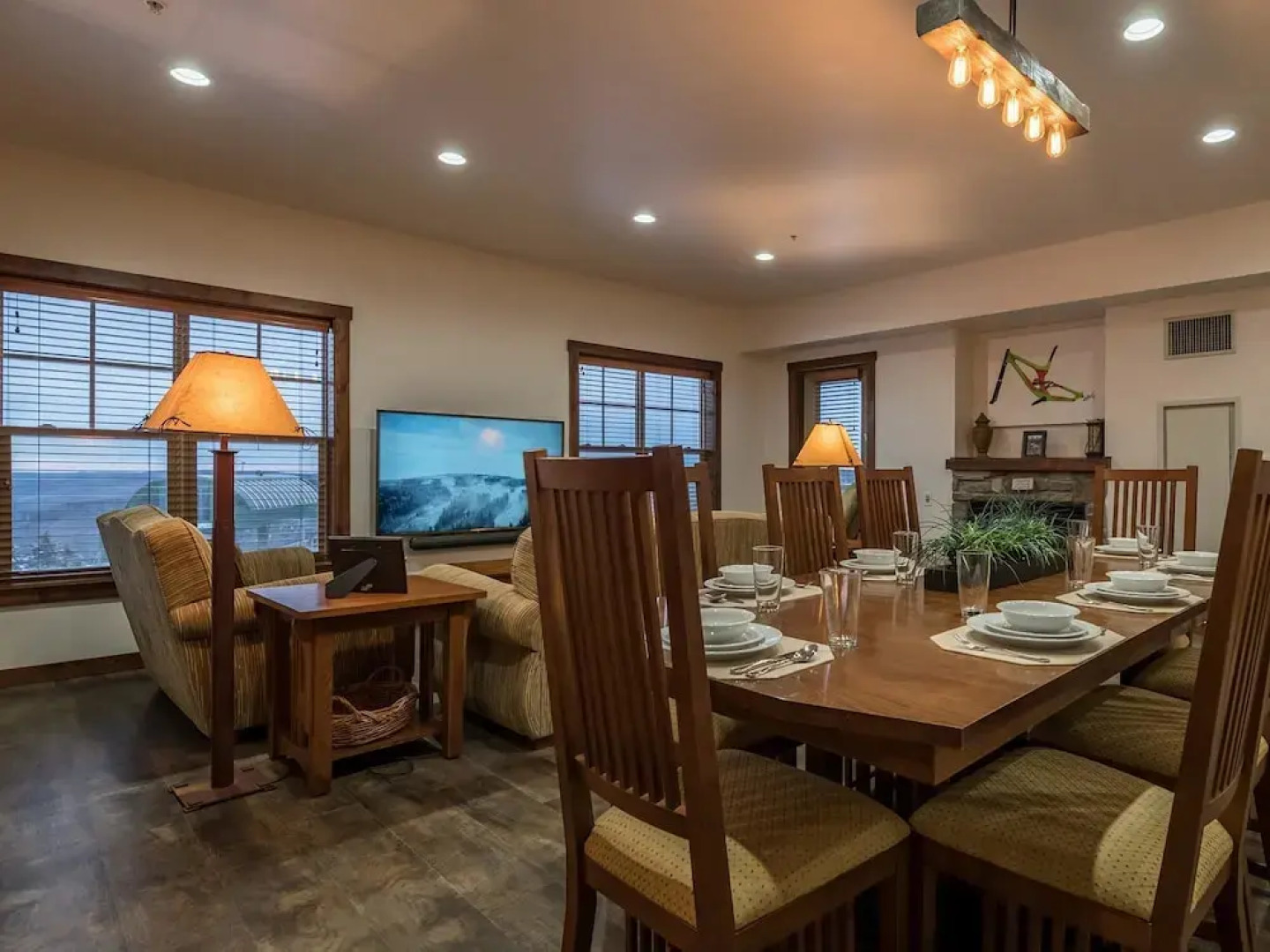 3 Br: Soaring Eagle 201