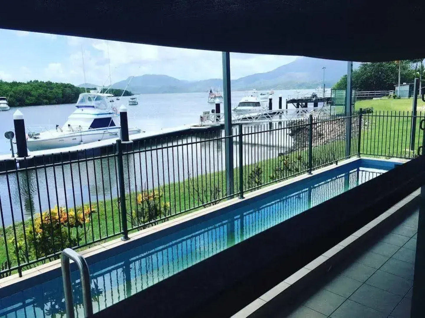 Hinchinbrook Resorts