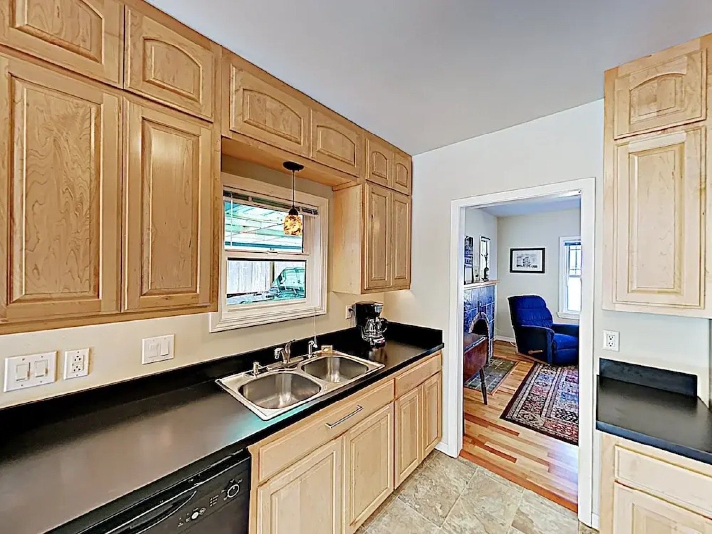 15450 Rockaway Beach - 2 Br Home