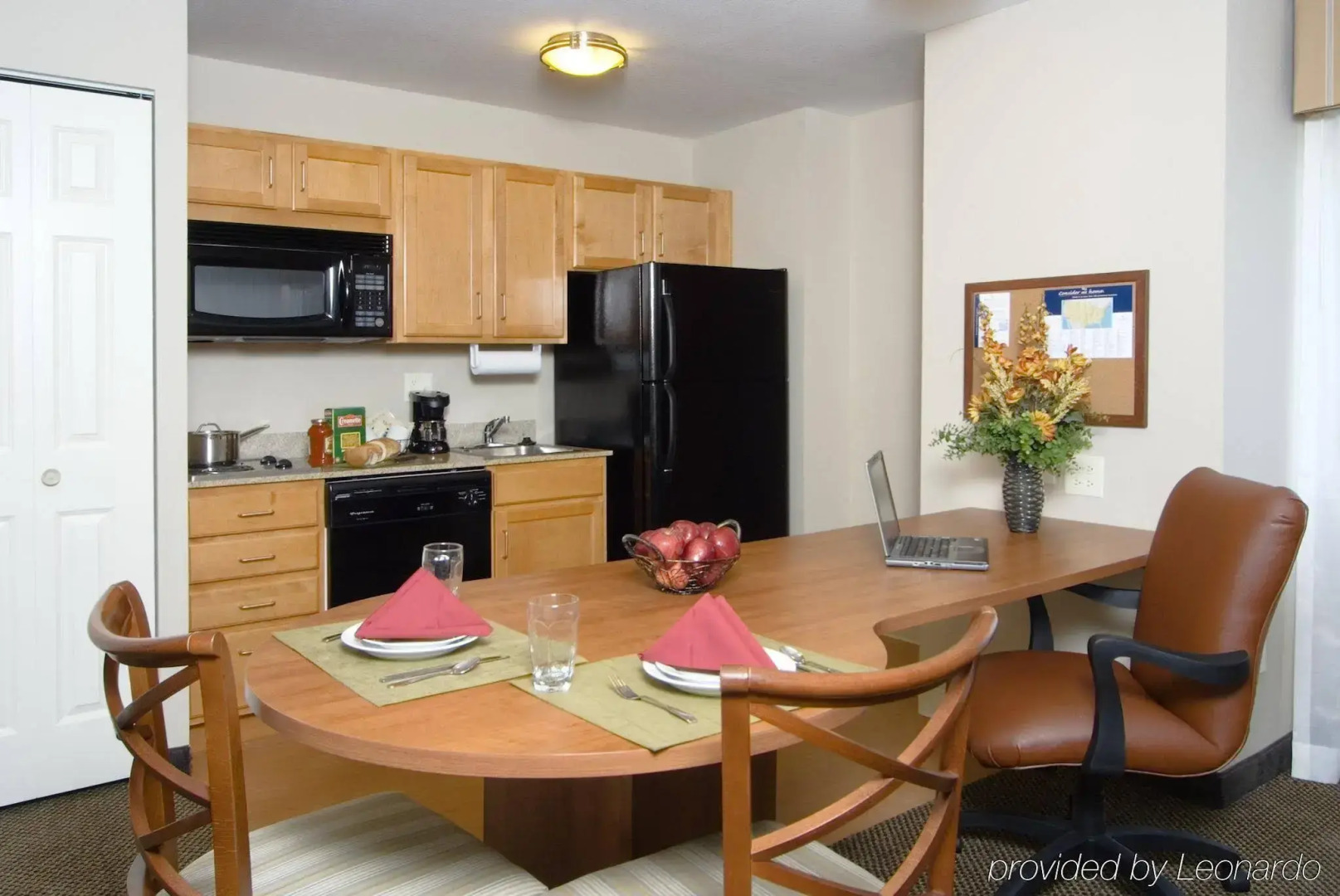 Candlewood Suites Indianapolis Downtown Medical District by IHG