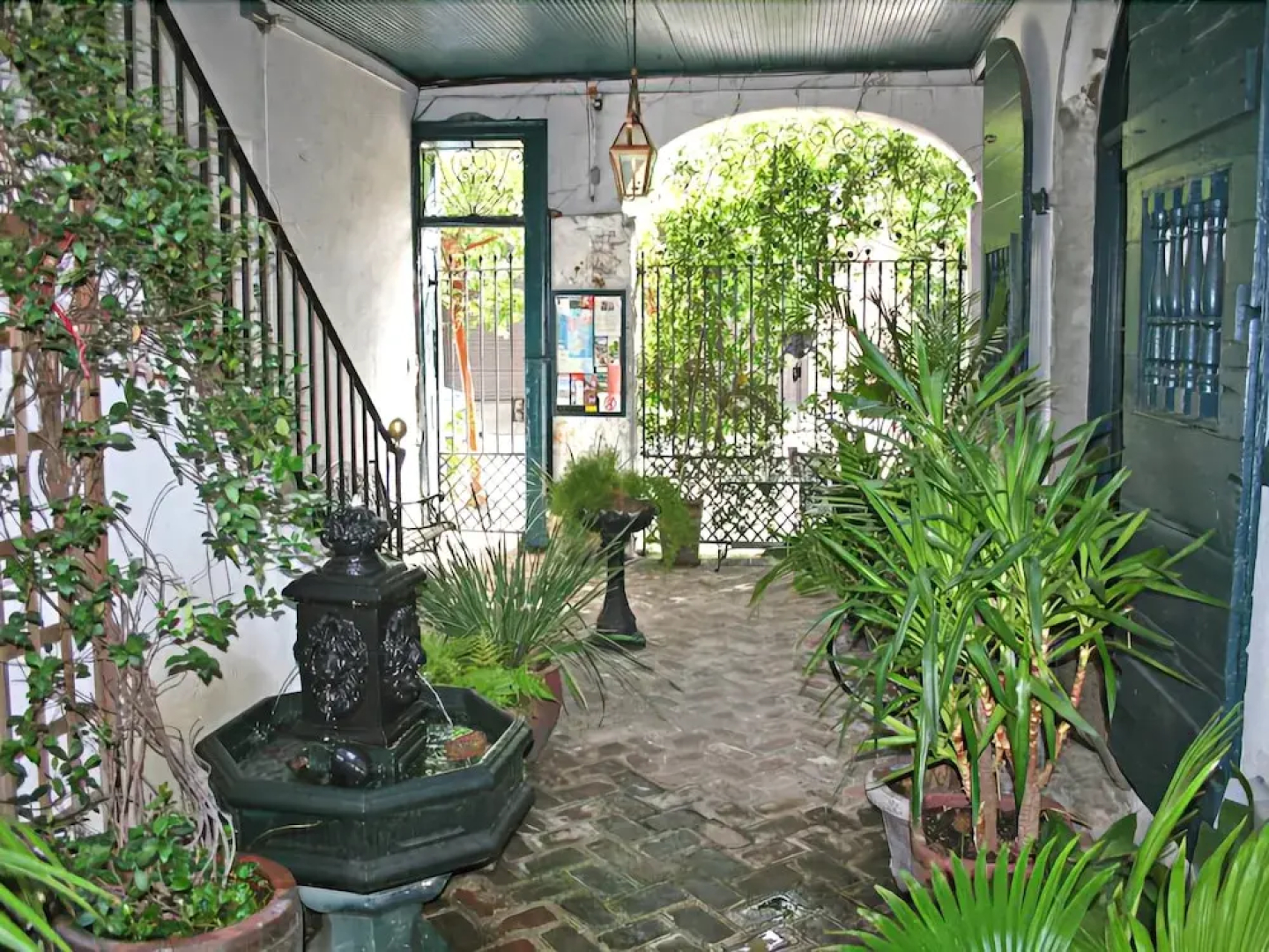27 State Street Bed & Breakfast