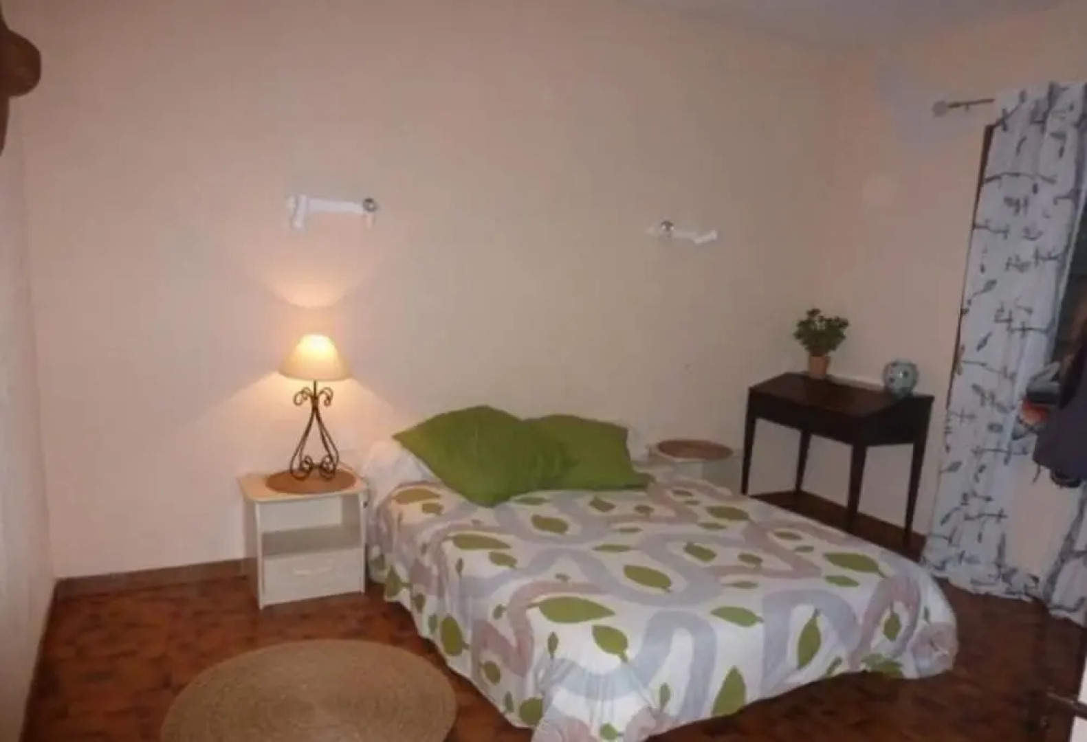 Villa With 6 Bedrooms in Cannes-et-clairan, With Wonderful Mountain Vi