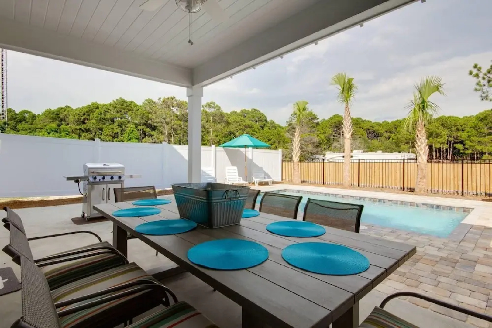 Pier Relaxation I By BlueSwell