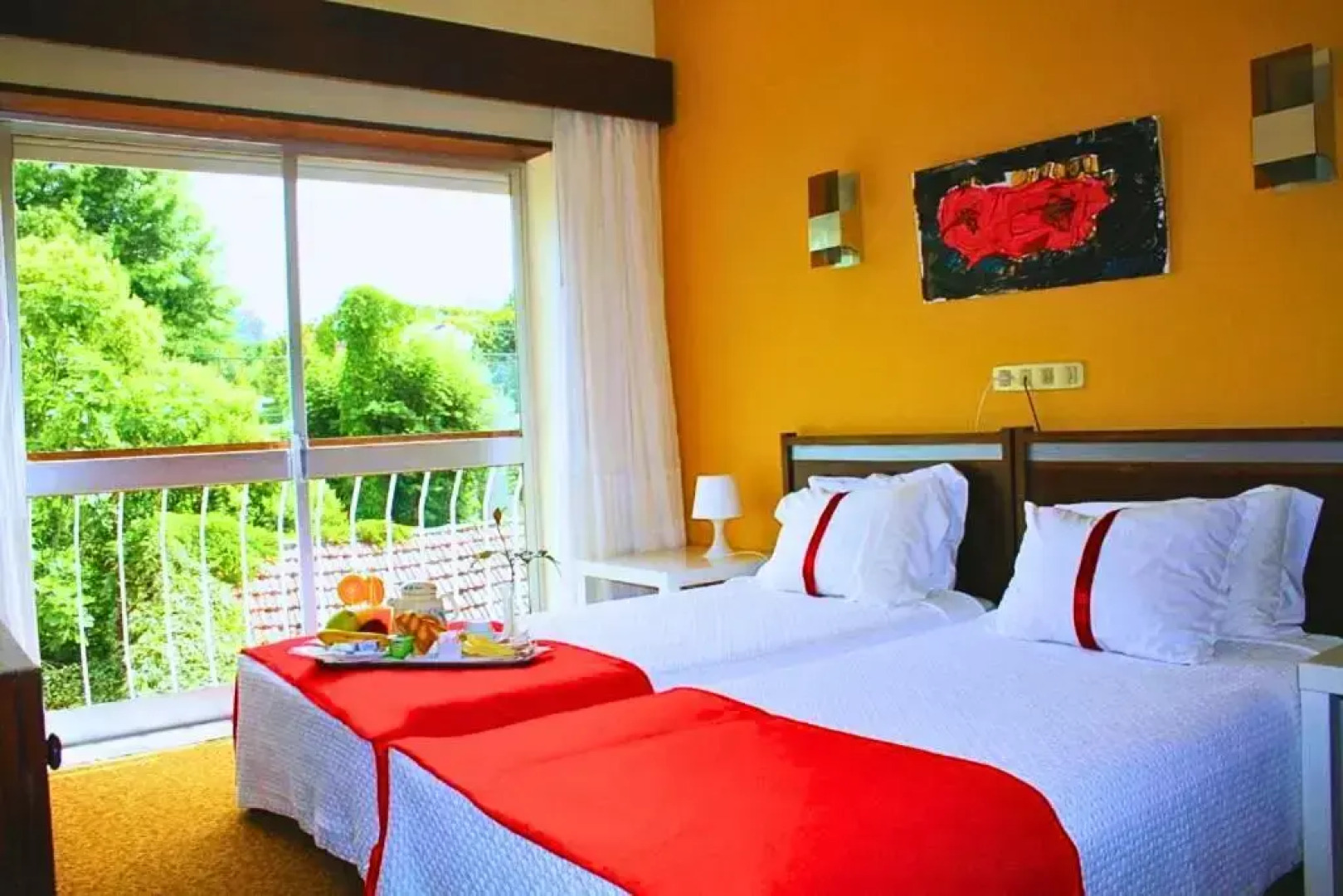 Corredoura Garden Alojamento