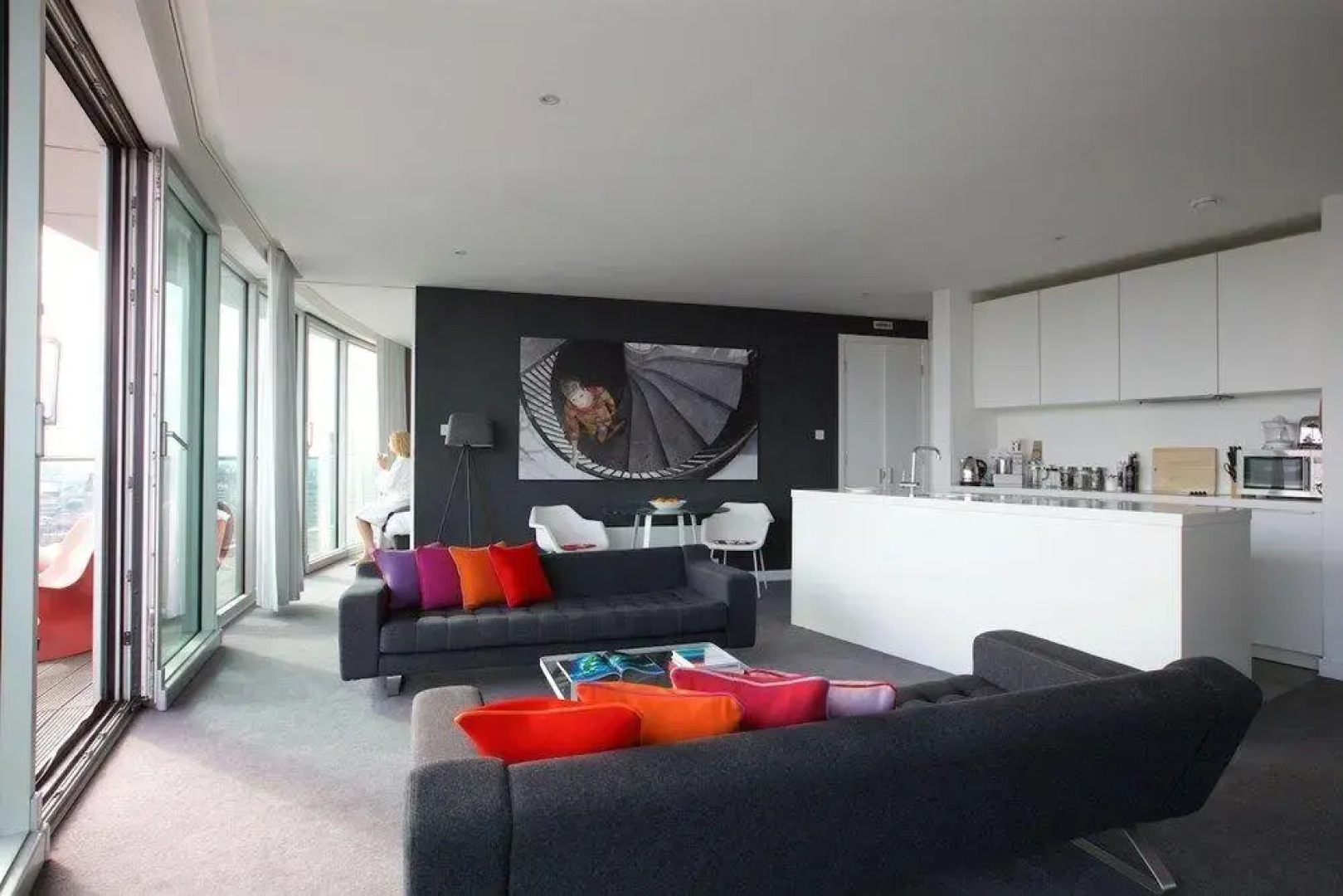 Staying Cool At Rotunda, Birmingham - Serviced Apartments