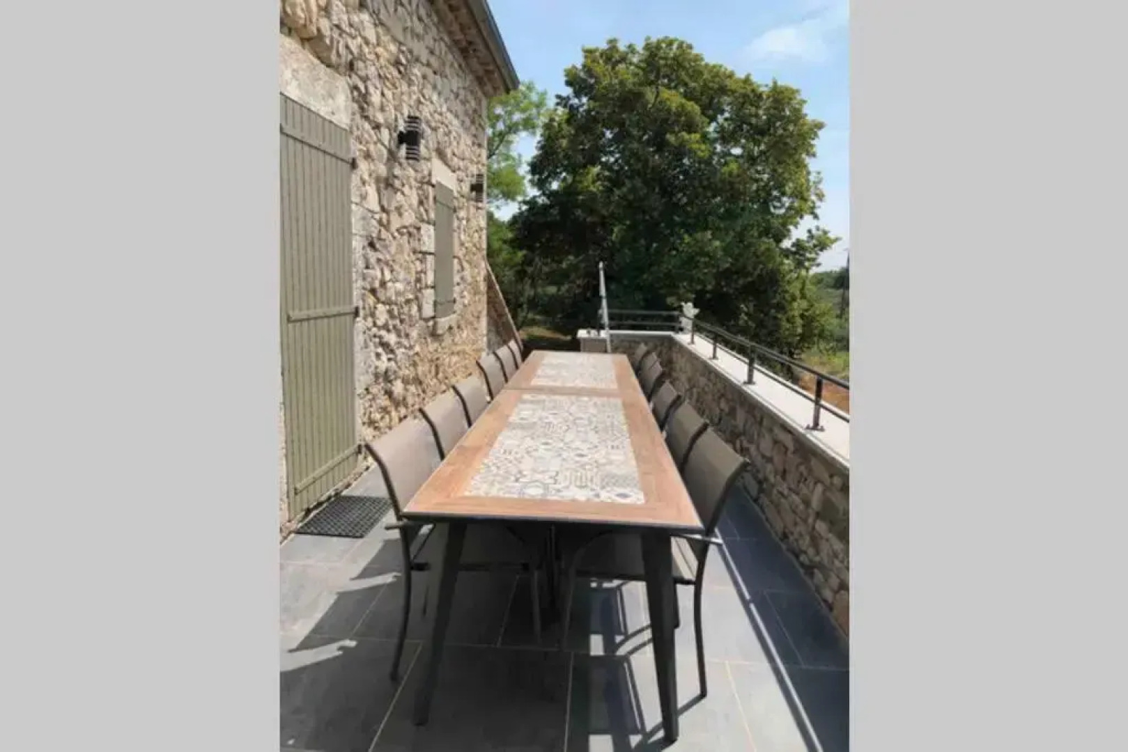 Maison de charme avec piscine couverte et 9000m2