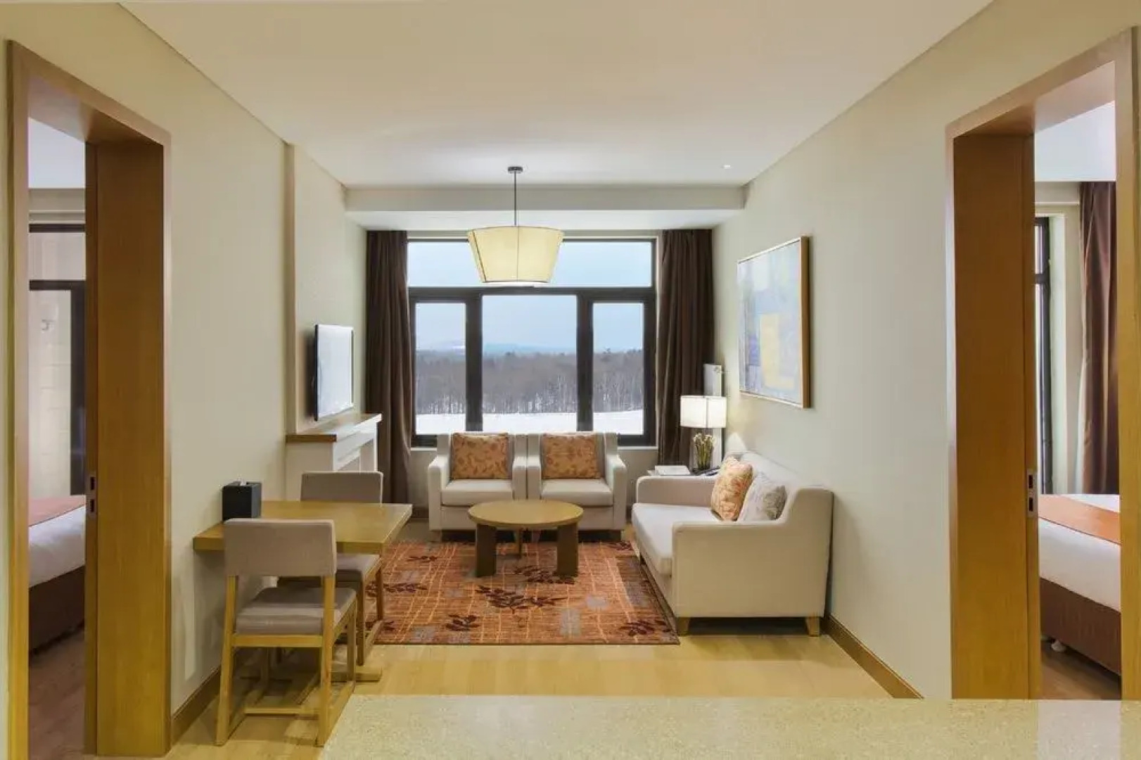 Holiday Inn Changbaishan Suites