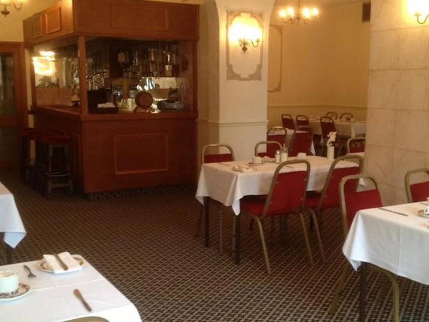 Woodlands Hotel and Restaurant