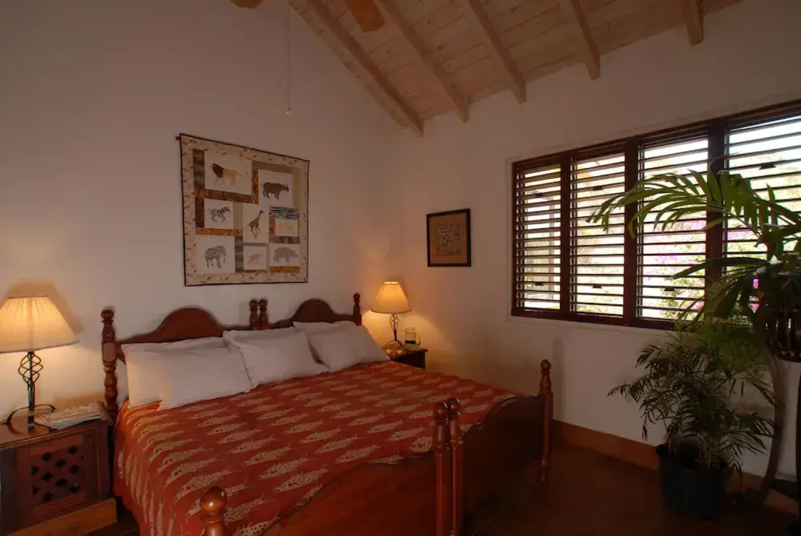 The Carib House 5 Bedrooms And Pool Close To Beach