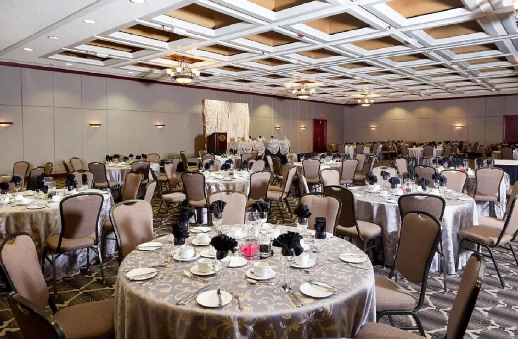 Sandman Signature Edmonton Downtown Hotel