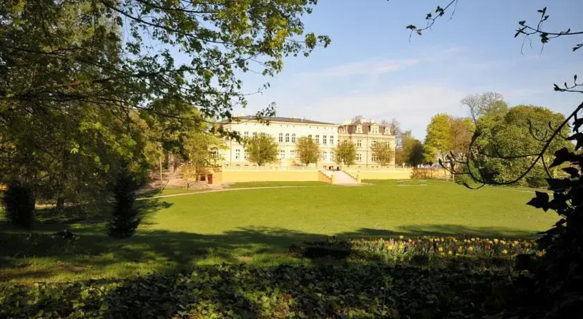 Zespół Pałacowo-Parkowy w Ostromecku