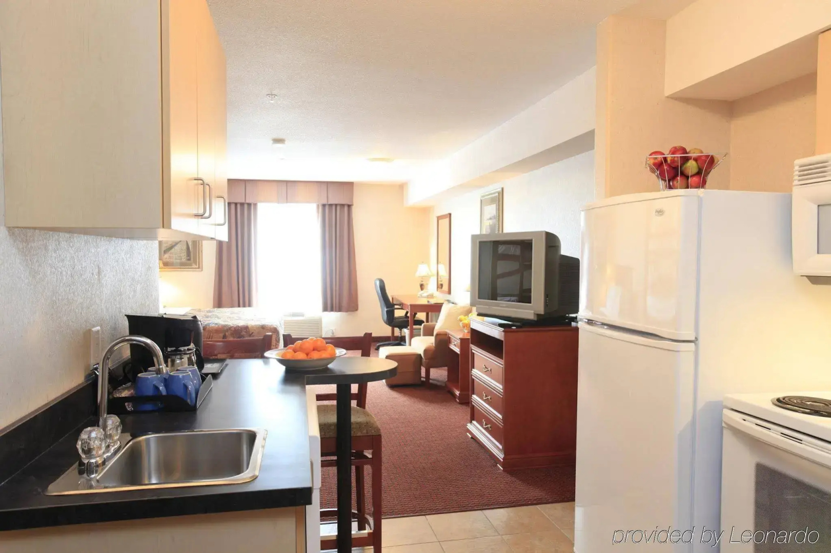 Coast Grimshaw Hotel & Suites