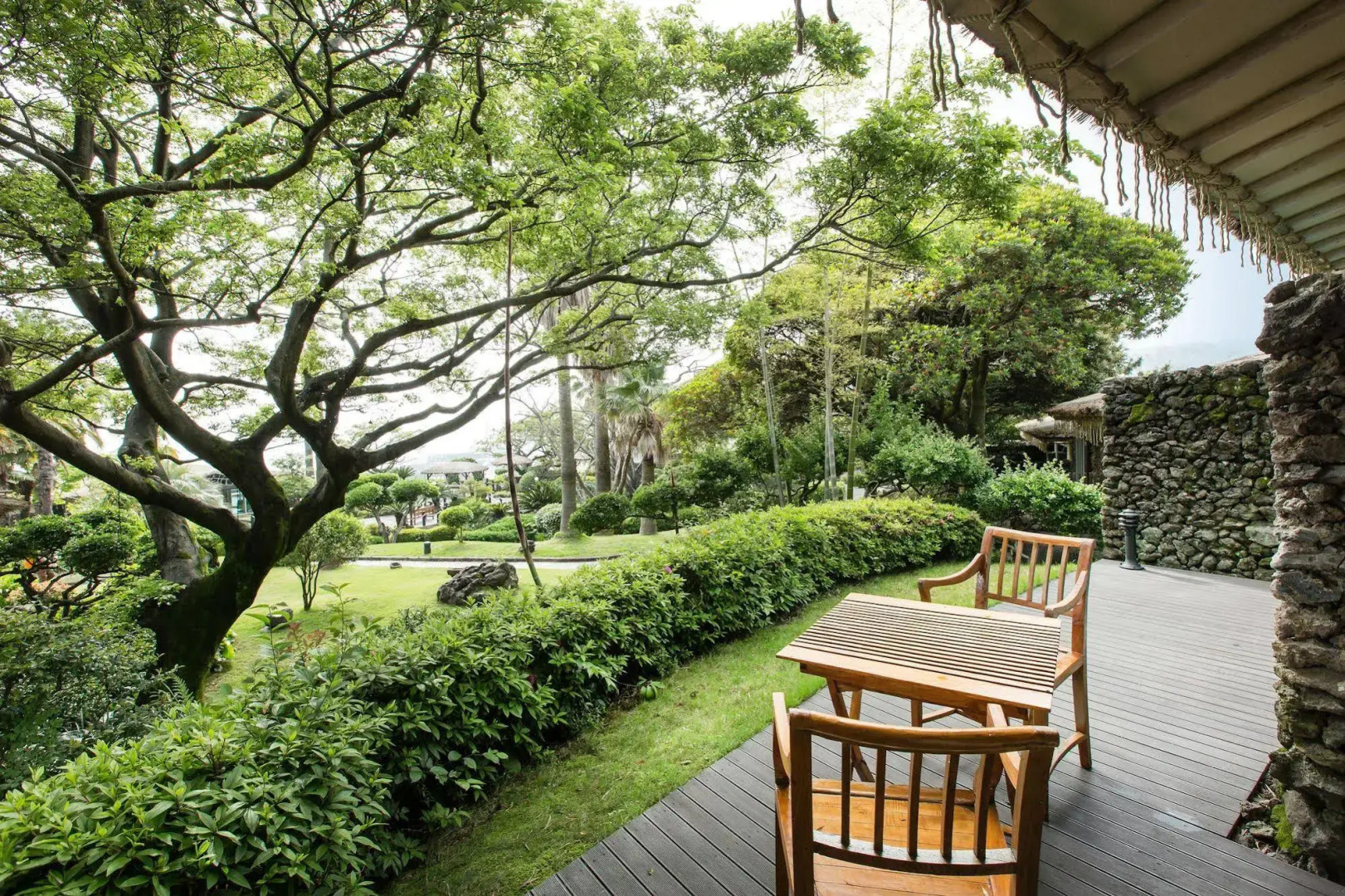 Seaes Hotel & Resort