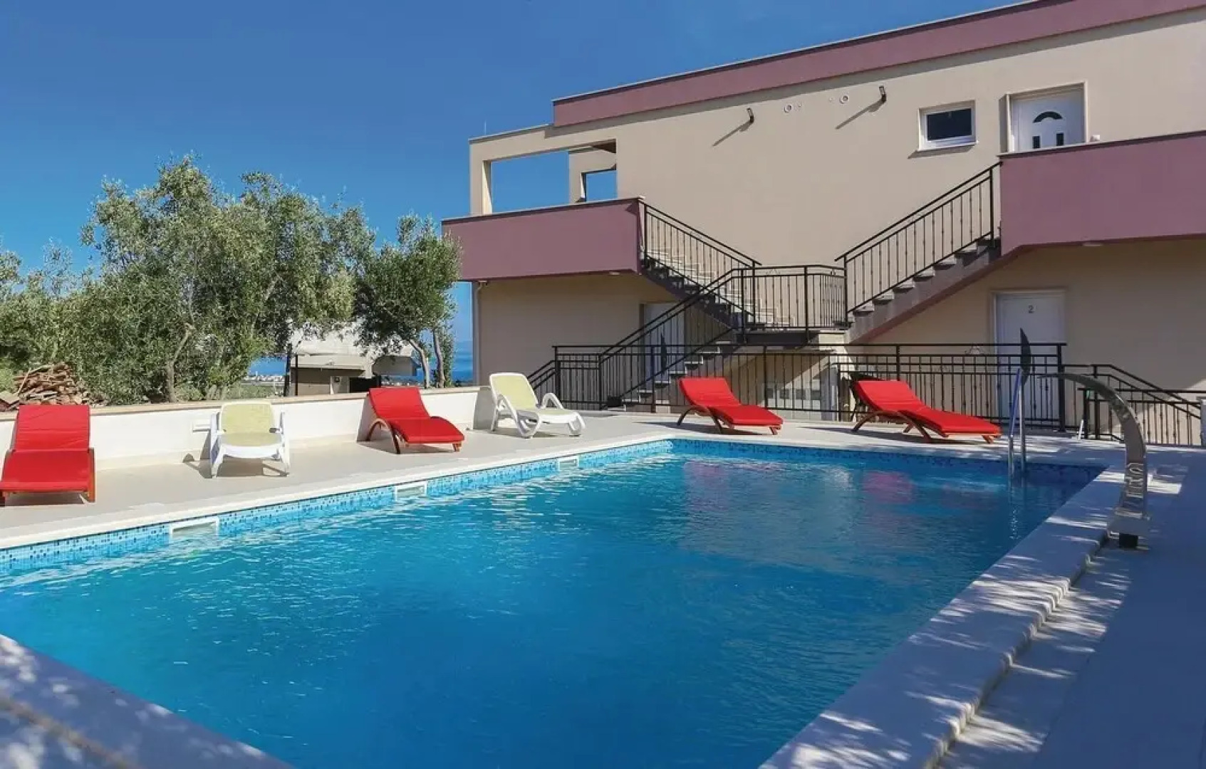 Stunning Home in Kastel Stafilic With Wifi and 6 Bedrooms