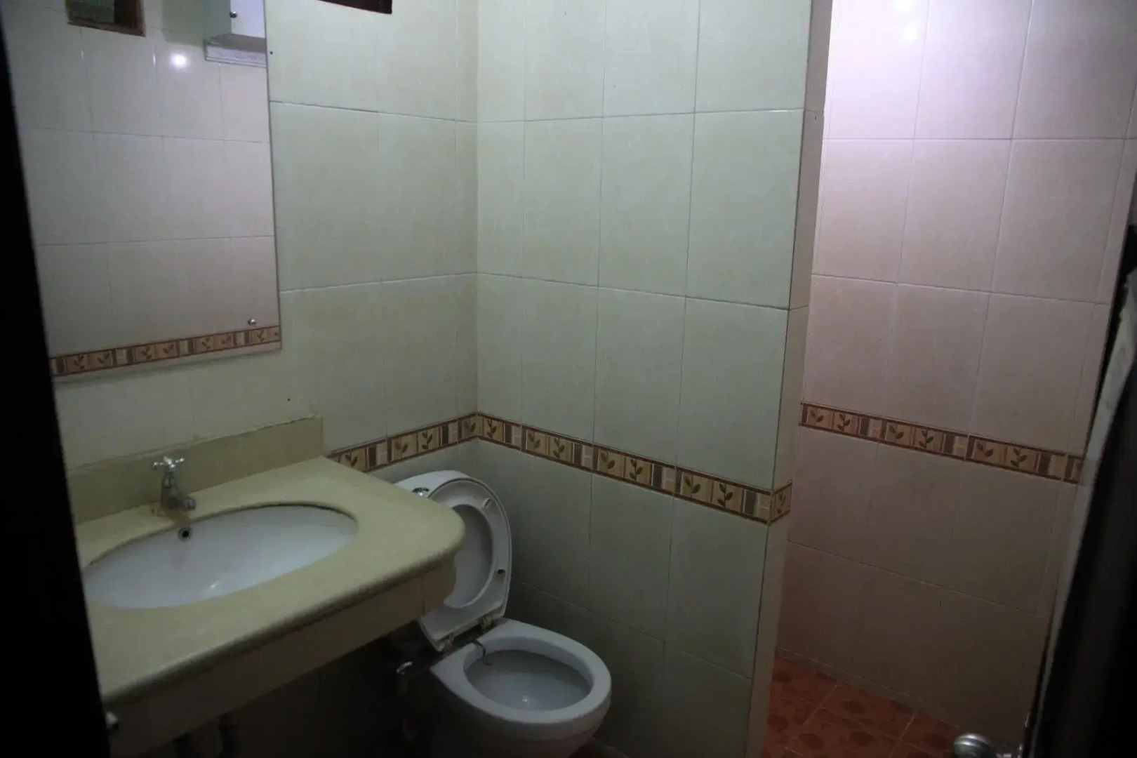 Pandu Lakeside Hotel Parapat - Toba Lake