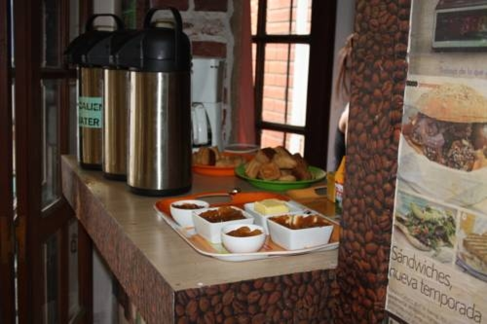 Happy Happy hostel