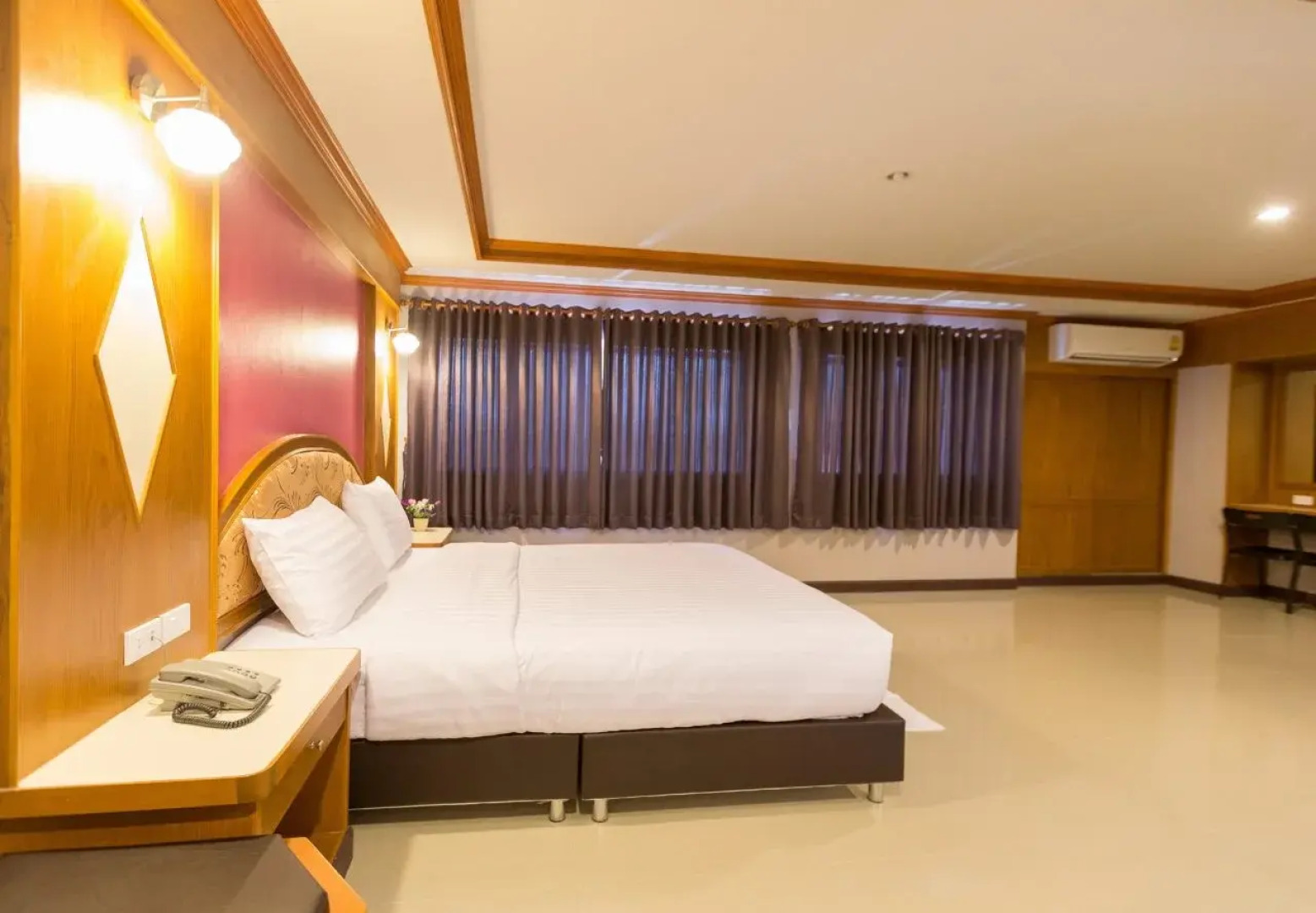 Thungtawan Hotel