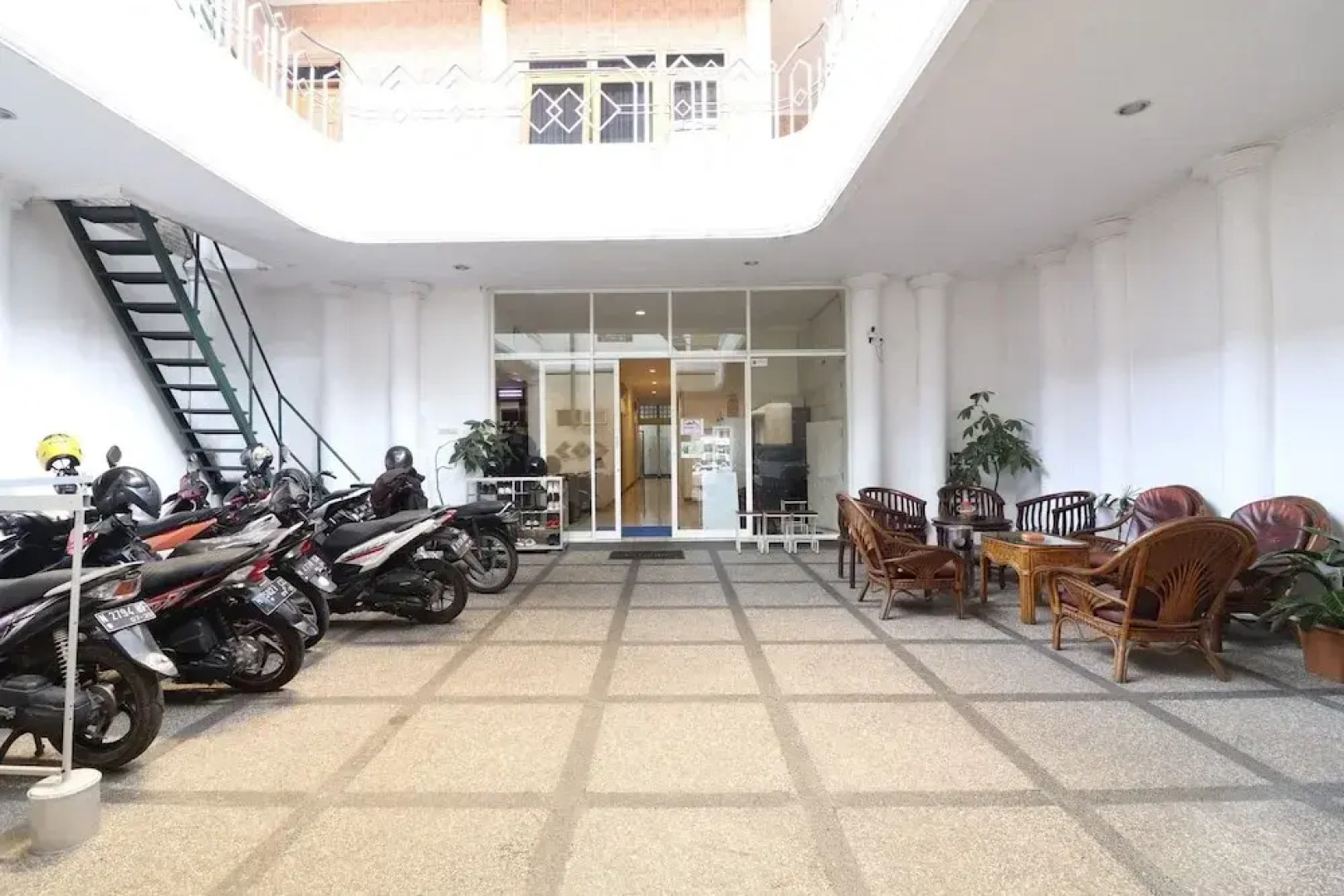 MADOR Malang Dorm Hostel