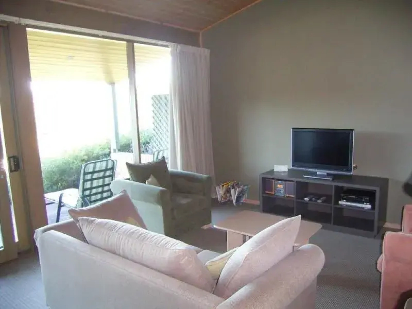 Gipsy Point Lakeside