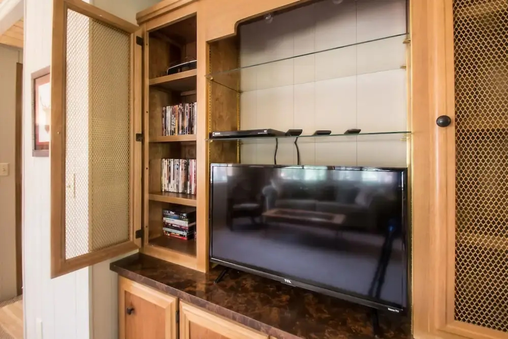 Heavenly Lake Haven Apartment 3 NW Comfy Cabins