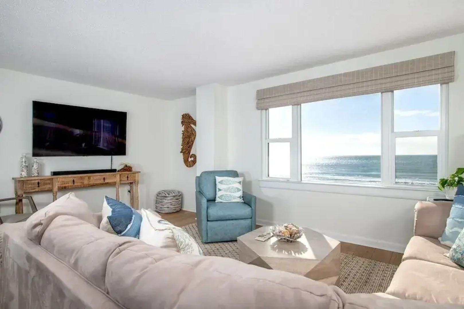 Summer Winds 231-b 3 Bedroom Condo by RedAwning