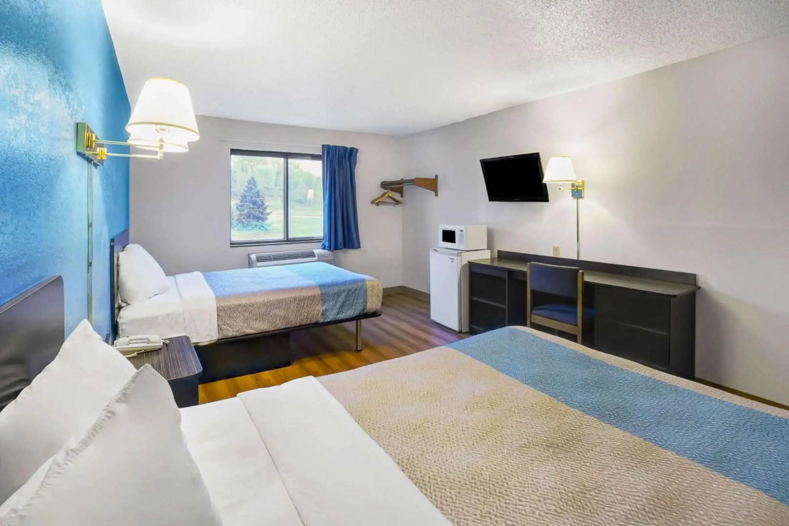 Motel 6 Montoursville, PA - Williamsport