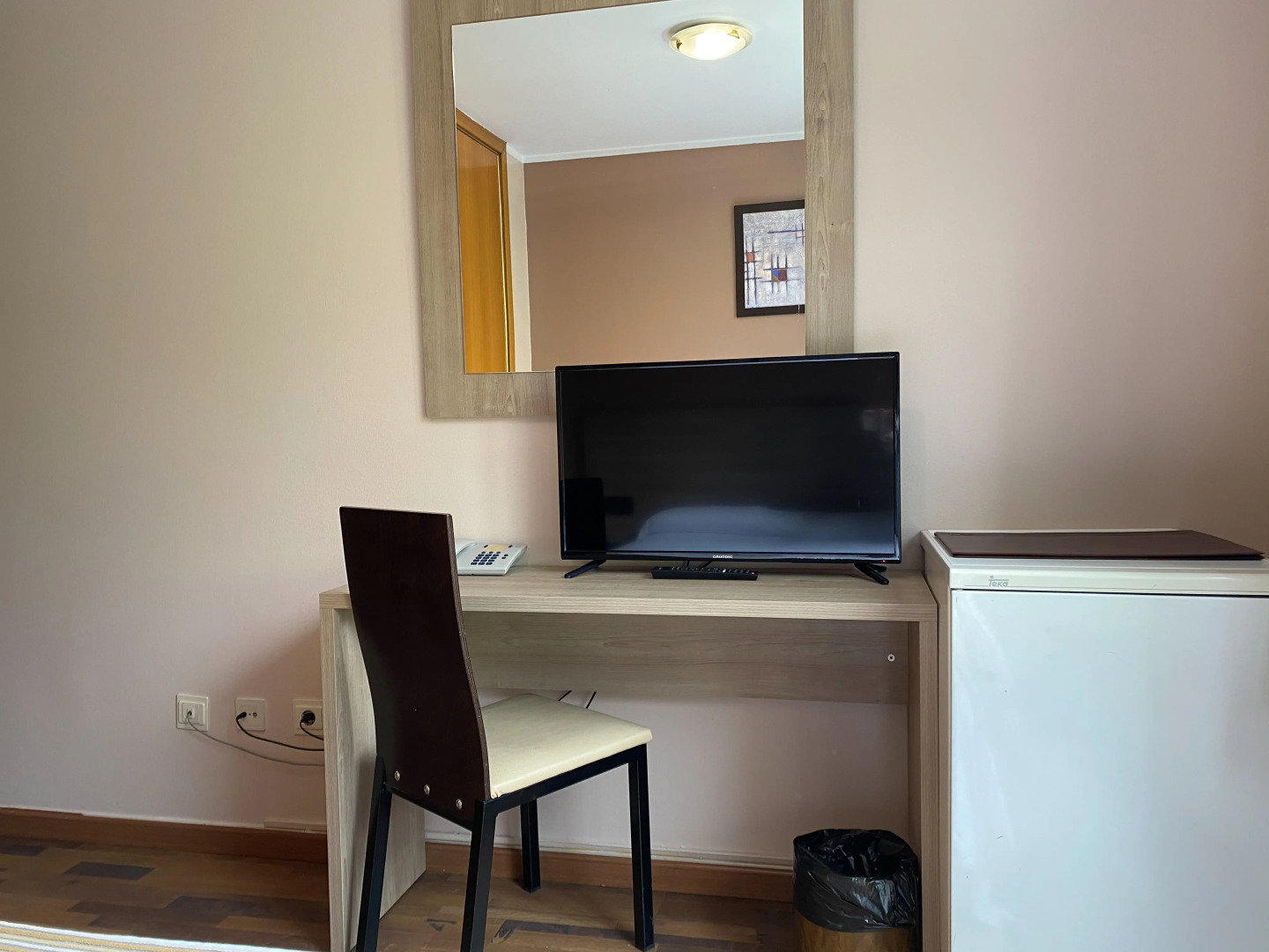 Somriu Hotel Vall Ski