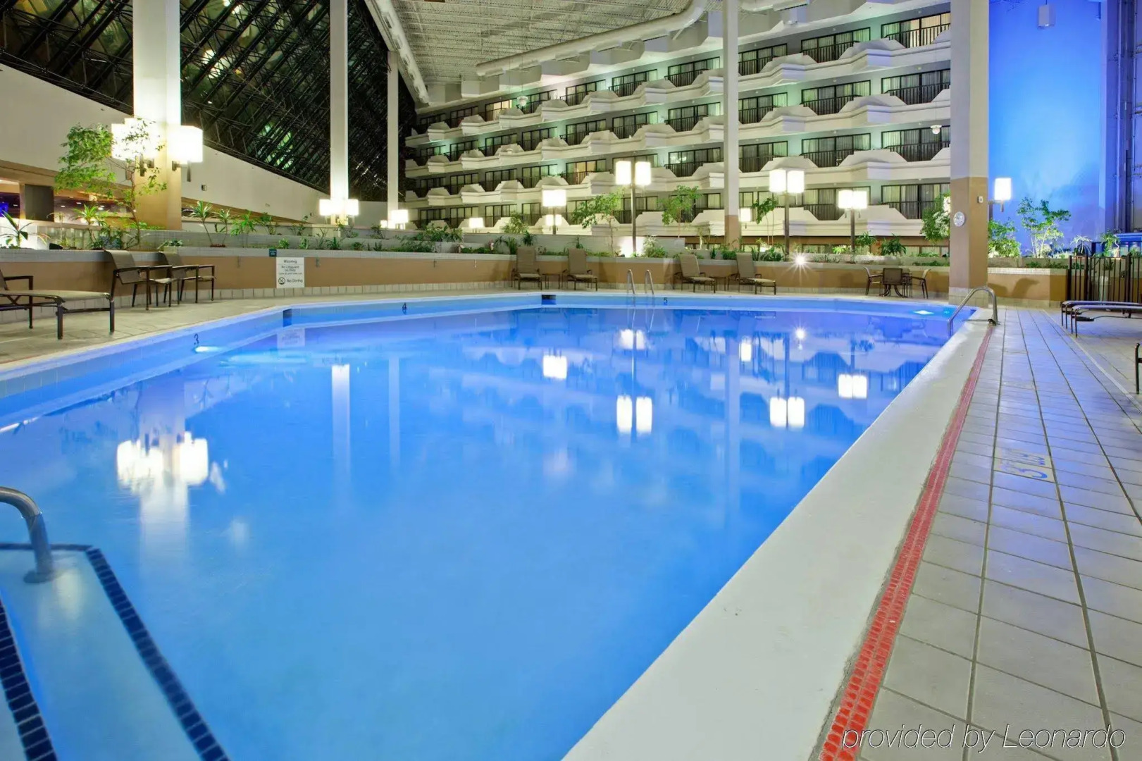 Holiday Inn Evansville Airport